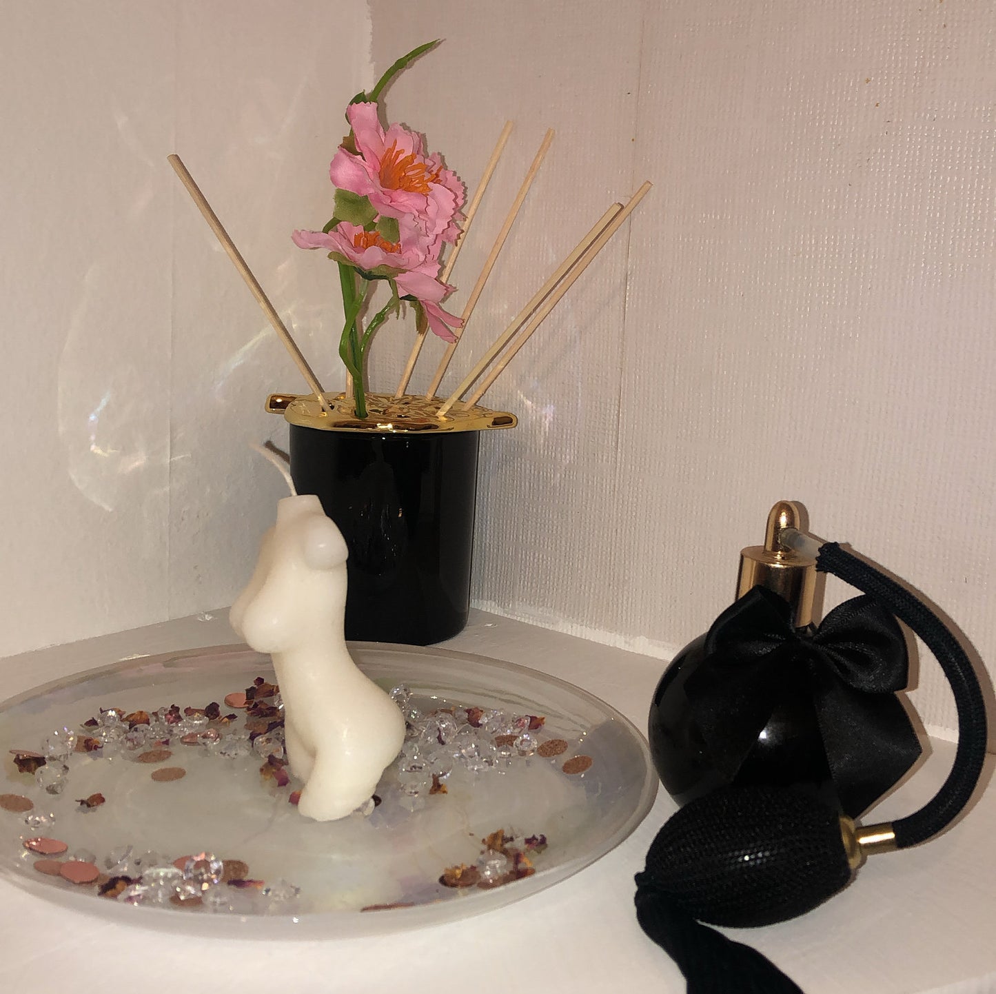 Signature Non Scented Goddess Body Candle