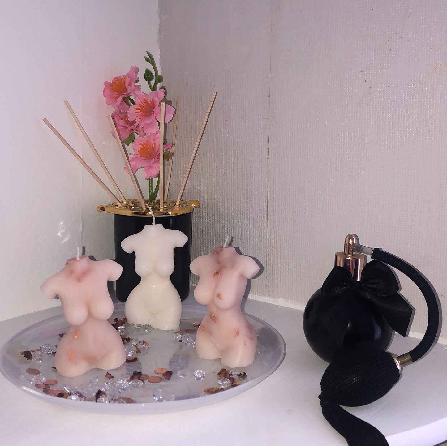 Signature Non Scented Goddess Body Candle